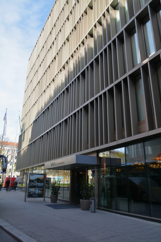 Vienna Maxx Hotel.jpg