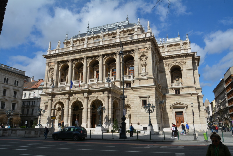Budabest opera 1.jpg