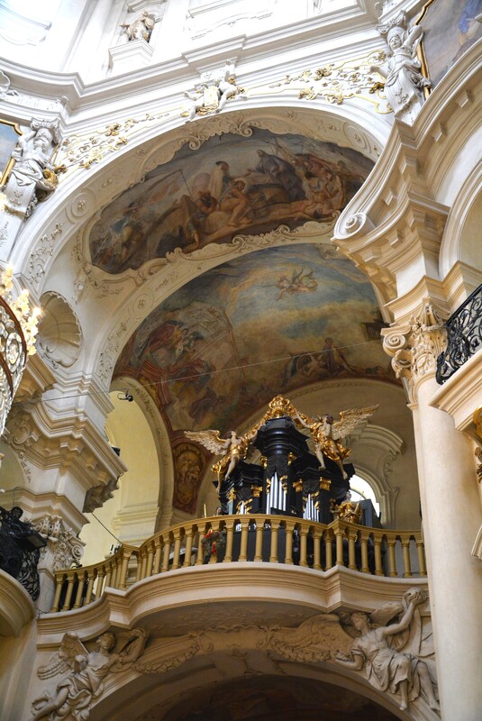 Prague St Nicholaus Church (concert venue) 6.jpg