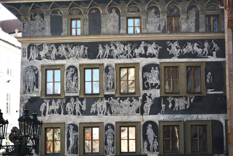 Prague streets 5a.jpg