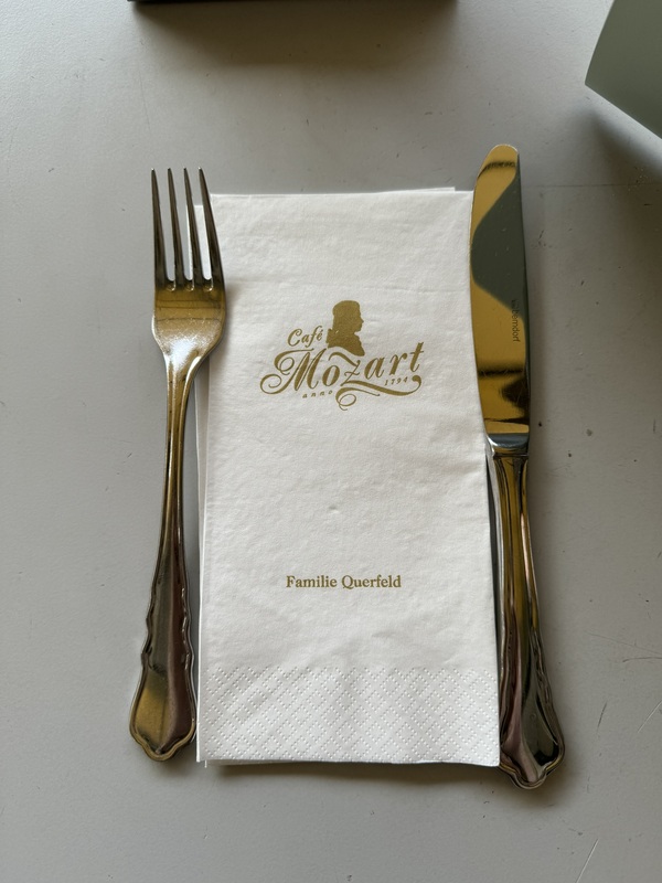 Vienna Cafe Mozart.jpg