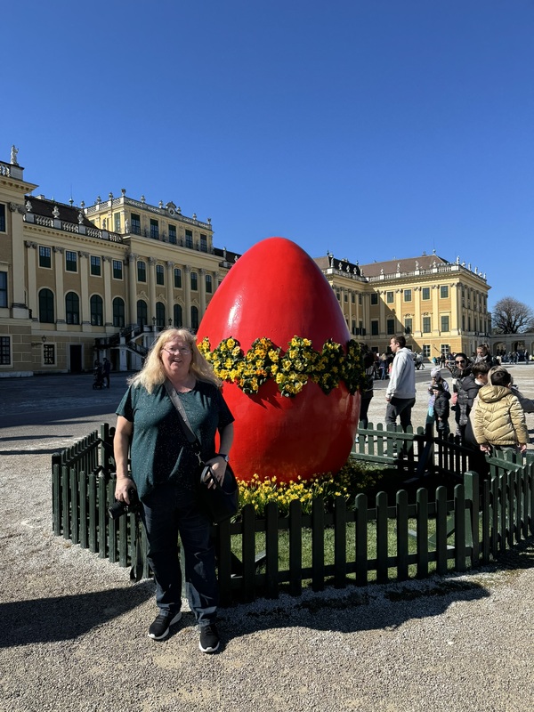 Vienna Schonbrunn Easter Market 8.jpg
