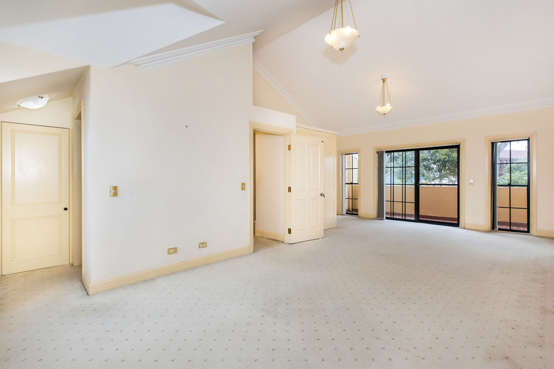 Bedroom_2b.jpg