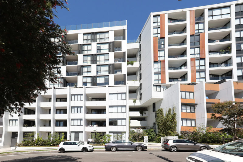 Building_1.jpg
