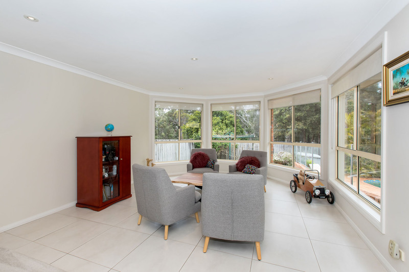 FamilyRoom_2.jpg