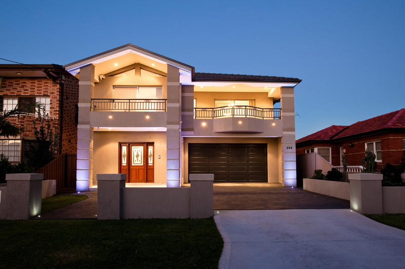 Front_4(1).jpg