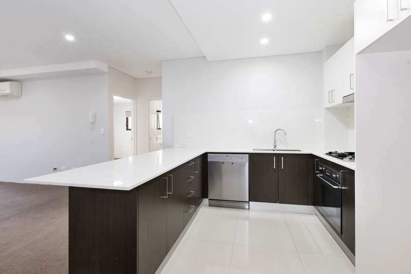 Kitchen_1(1).jpg