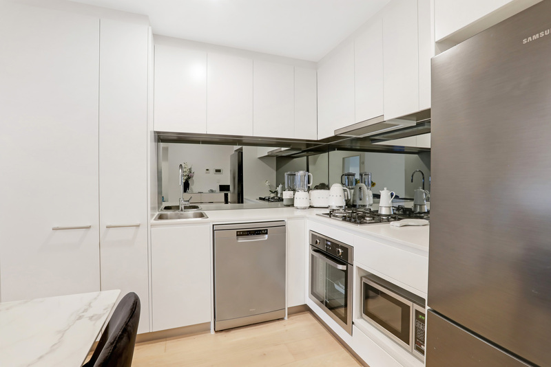 Kitchen_3.jpg