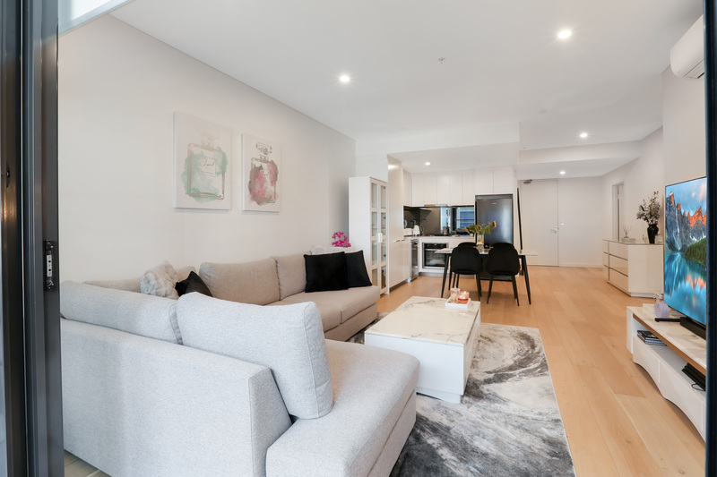 LivingArea_3.jpg