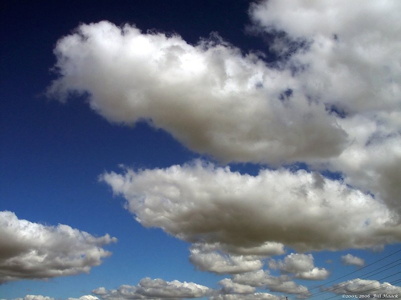 30_100_28271 several clouds 102505.jpg