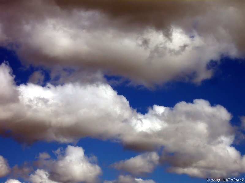 30_100_28361 several clouds 102505.jpg