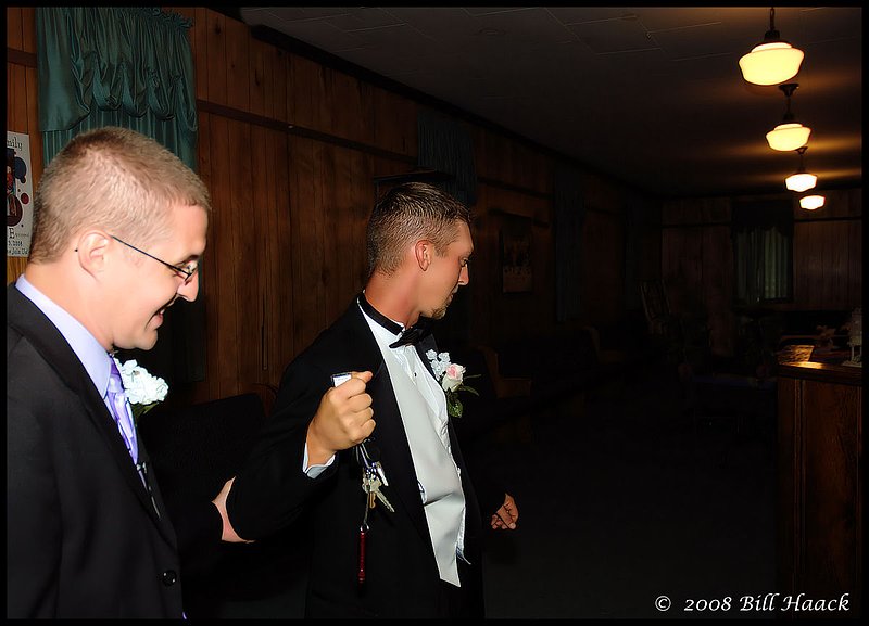 300_DSC_8580 Joel dont leave Jamie 001 edited full 1200x866 060708.jpg