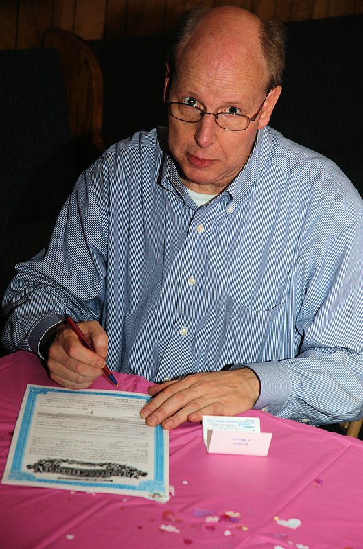 300_DSC_8674 V and J wedding witness WJH signing license 794x1200 060708.jpg