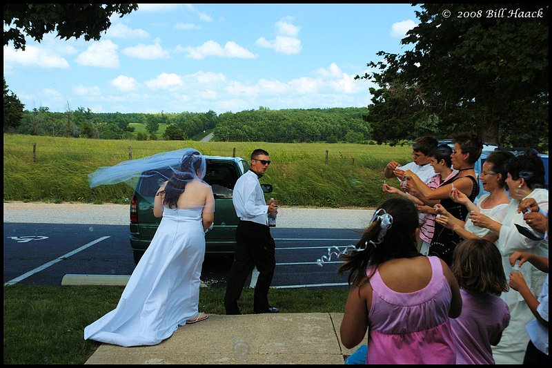300_DSC_8800 V and J wedding here they go 002 1200x800 060708.jpg