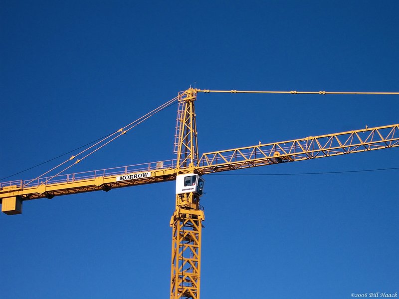 35_100_3093 St Johns crane 111806.jpg :: During construction of the new heart hospital, St John's had huge cranes on site.