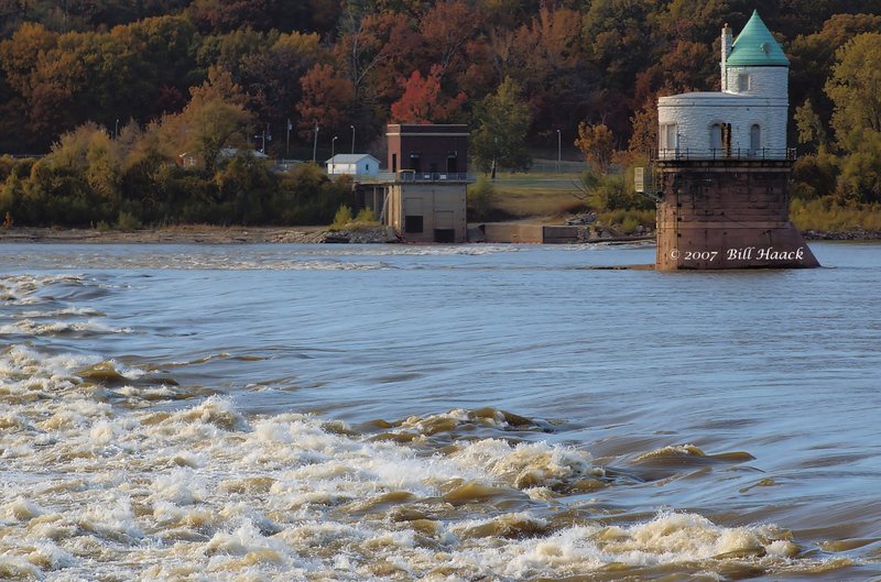 61_DSC_1963 BOR h2o tower miss 110807.jpg