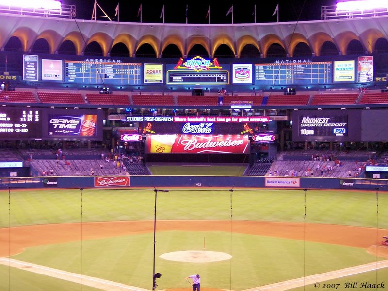 64_100_0663 old Busch nite 071805.jpg