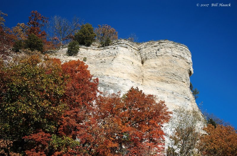 65_DSC_2748 GRR limestone cliff fall color 008 110907.jpg