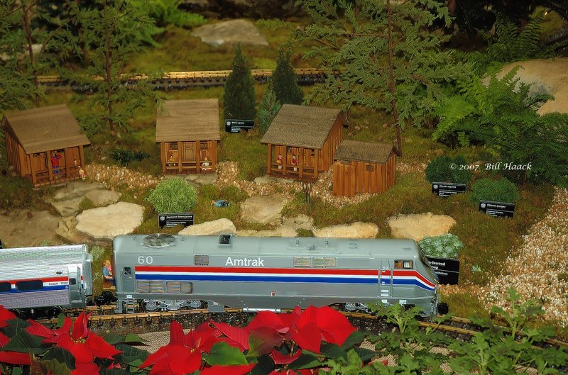 68_DSC_3070 GLE Yellowstone lodge Amtrak 112307.jpg