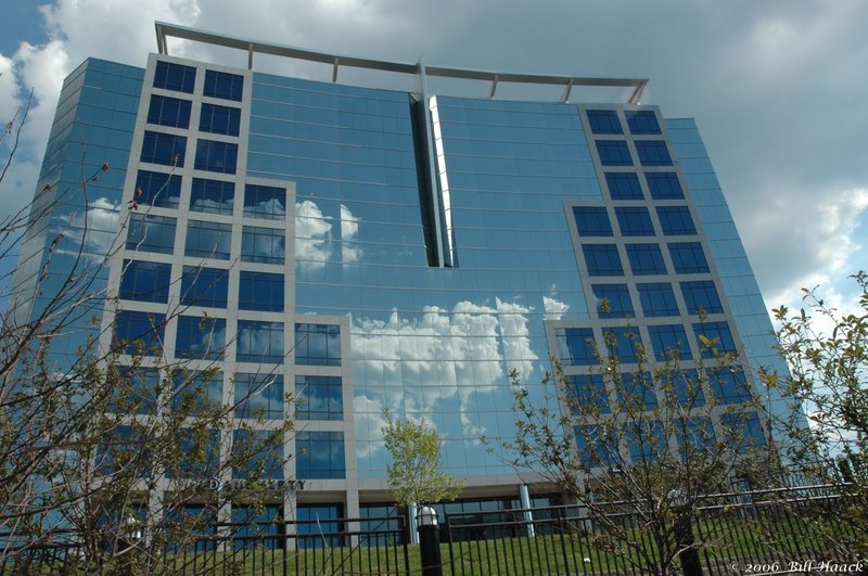 75_DSC_7894 Microsoft w clouds 071506.jpg