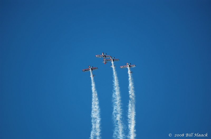 80_DSC_8351 Red Baron biplanes 4 smoke 009 090107.jpg