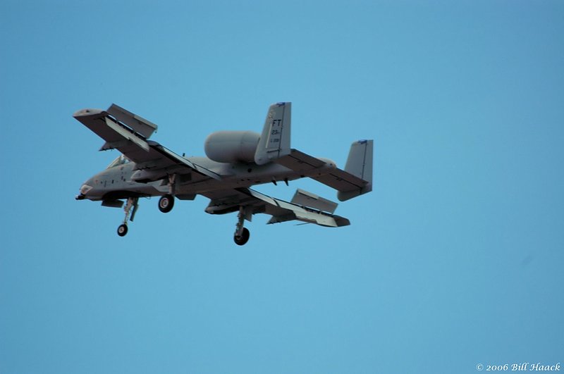 80_DSC_9299 A-10 Thunderbolt 090206.jpg