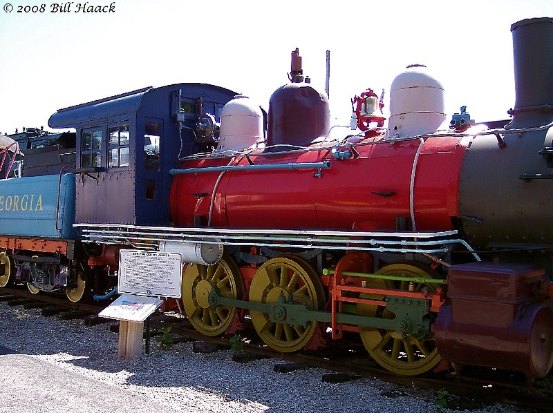 89_100_0109 Georgia red Locomotive 080604.jpg