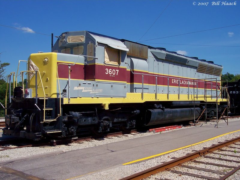 89_100_0120 Erie engine 080604.jpg