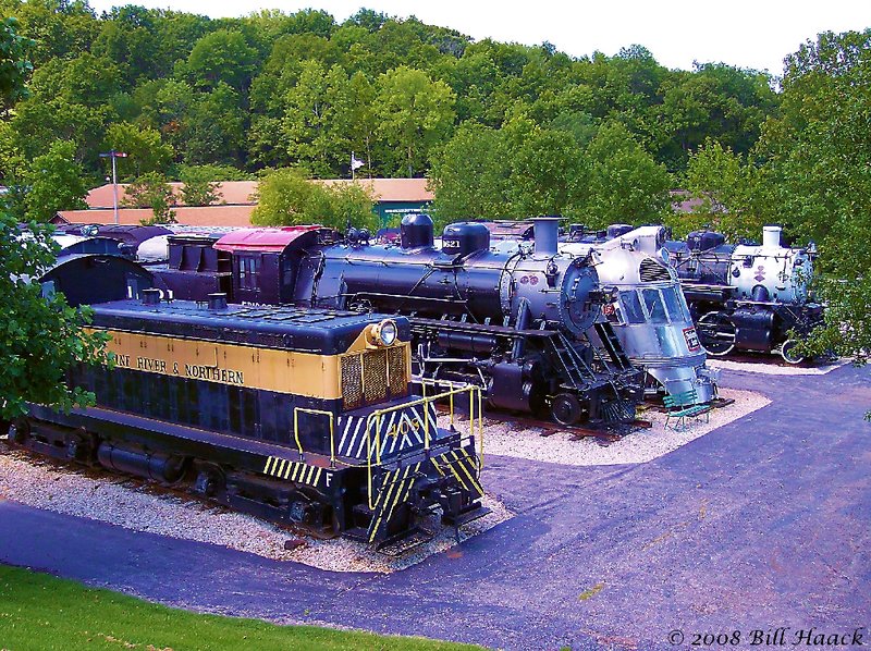 89_100_0145 from above 4 Locomotive 080604.jpg