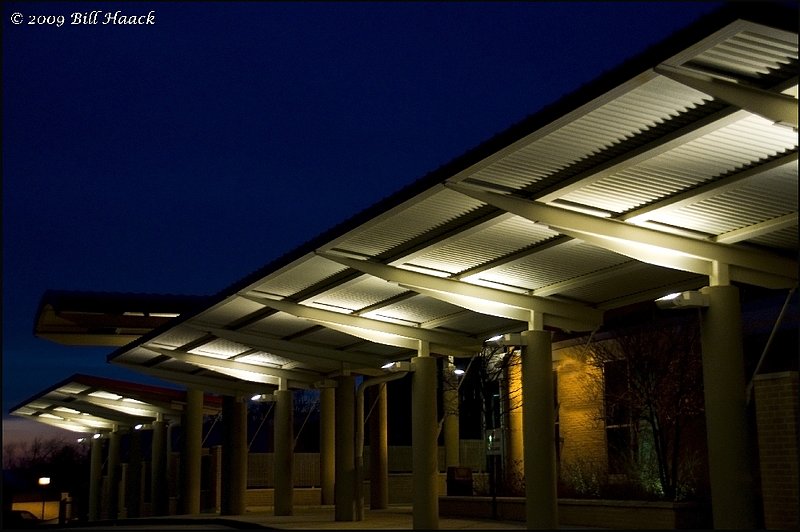 95_DSD1268 Night at middle school 031309.jpg