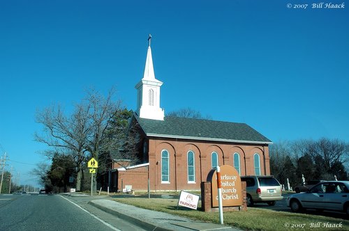 71_DSC_1201 PUCC historic sanctuary side 013106.jpg