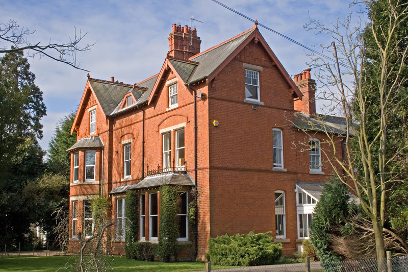 ALF_2212.jpg :: Large red brick semi's, Alford, Lincolnshire
