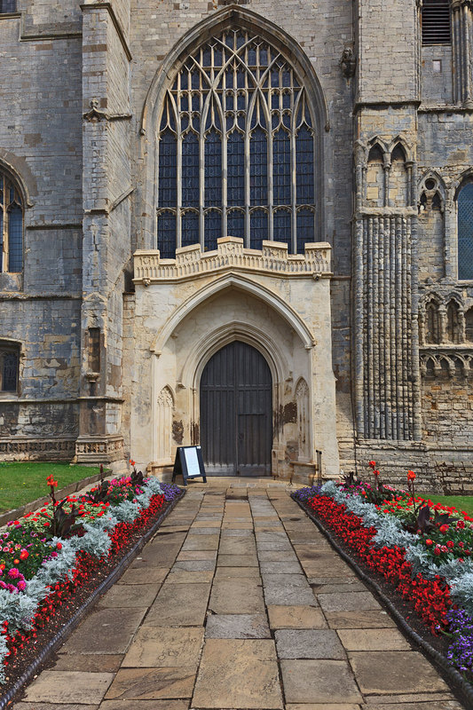NFK20_007.jpg :: West Doors, Kings Lynn Minster, Norfolk, UK