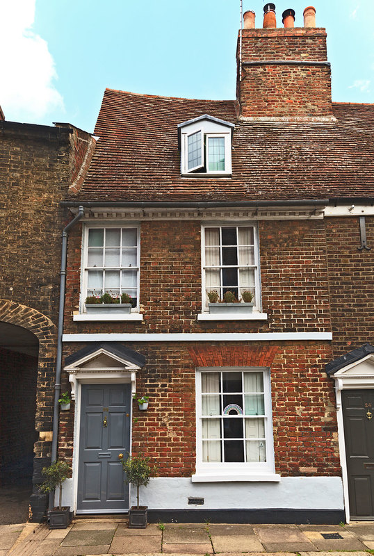 NFK20_013.jpg :: Period House on Nelson Street in the historic area of Kings Lynn, Norfolk, UK