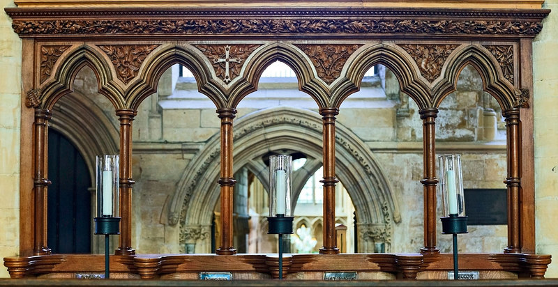 NSW19_0671.jpg :: Carved wooden screen behind choir stalls in Southwell Minster, Nottinghamshire