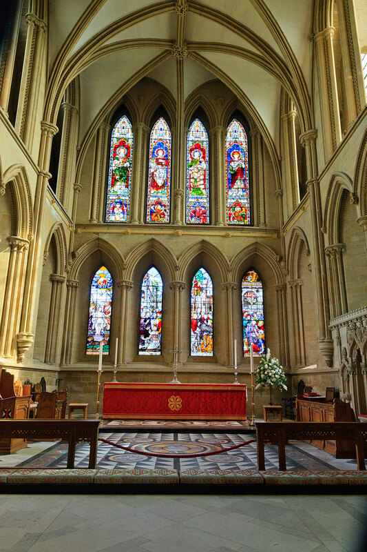 NSW21_008.jpg :: Southwell Minster Main Alter and East Window