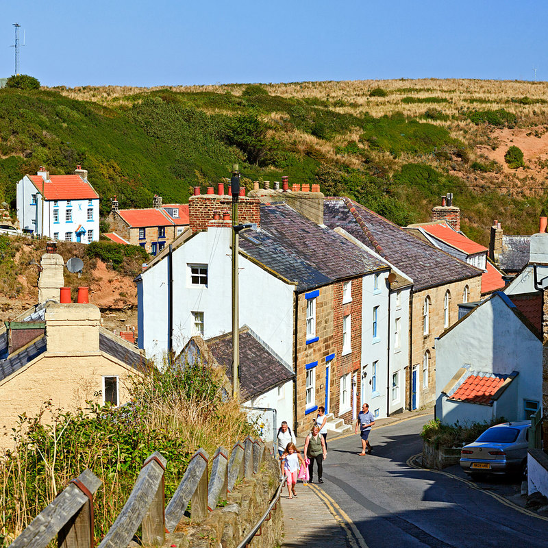 NYCS_18001.jpg :: Steep Hill dropping down into the Staithes Village & Harbour North Yorkshire