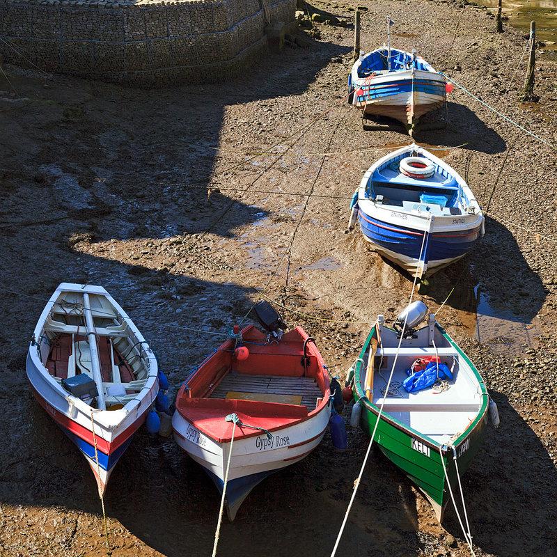 NYCS_18041.jpg :: Low tide on The Beck at Staithes Port on the North Yorkshire Coast