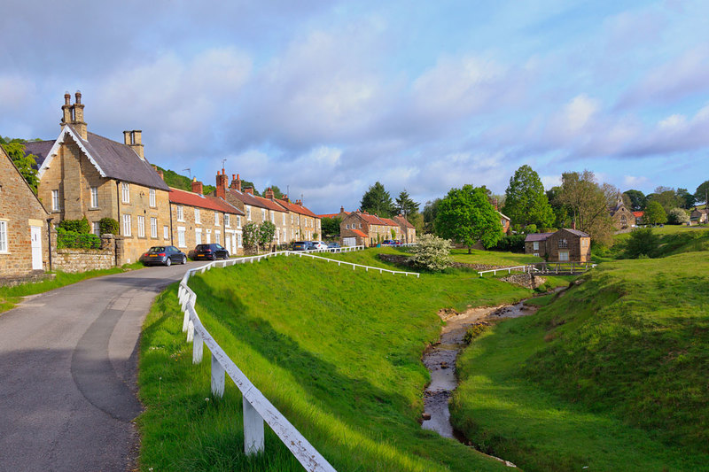 NYM19_027.jpg :: Hutton-le-Hole village on the edge of the North York Moors, England, UK