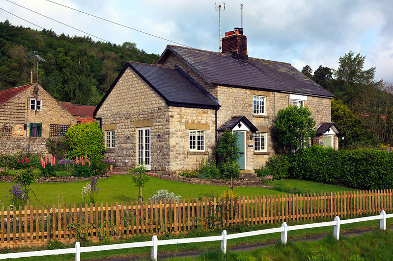 NYM19_035.jpg :: York Stone Cottages in Hutton-le-Hole village on the edge of North York Moors, Yorkshire, England, UK