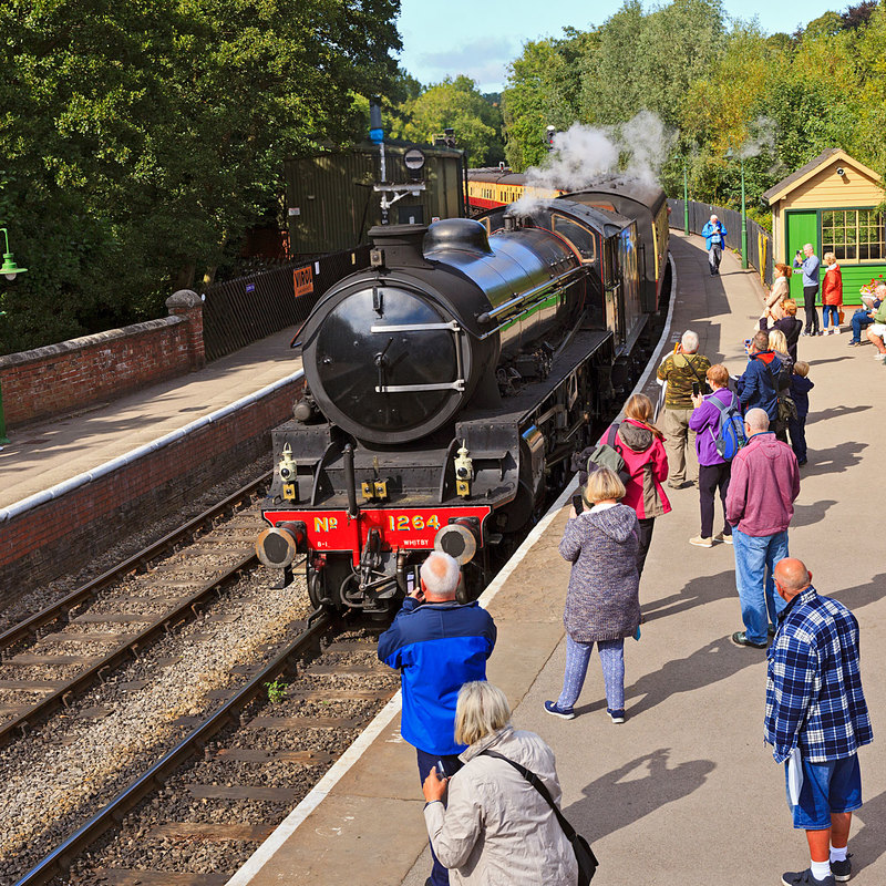 NYMR_18331.jpg :: NYMR Steam Locomotive No. 1264 entering Pickering Station
