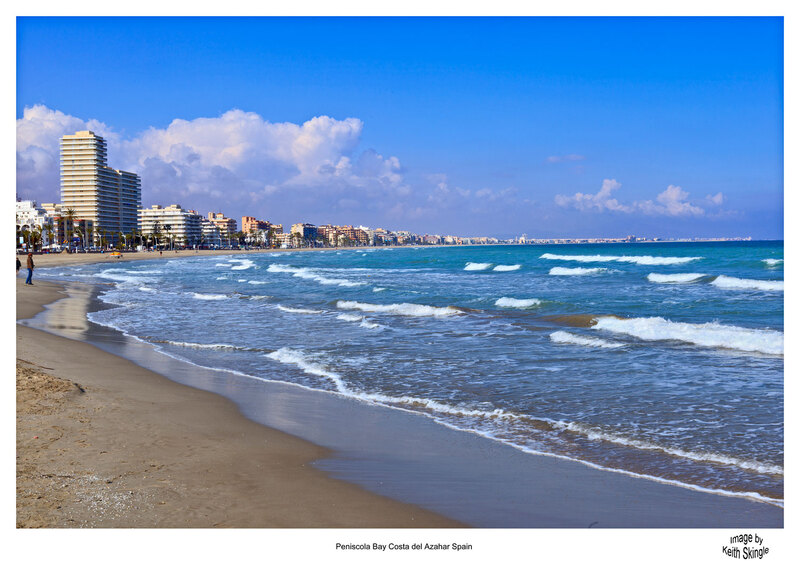 Peniscola-Bay.jpg :: Seafront of Peniscola Spain
