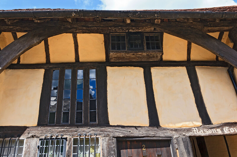 SFD21_007.jpg :: Masons Court, Rother Street, Stratfor-upon-Avon. Under the eaves of the Oldest house in Stratford-upon-Avon Circa 1481