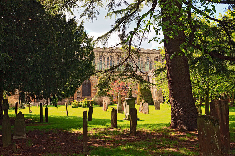 SFD21_023.jpg :: Holy Trinity Church viewed from the churchyard Stratford-upon-Avon, Warwickshire, England