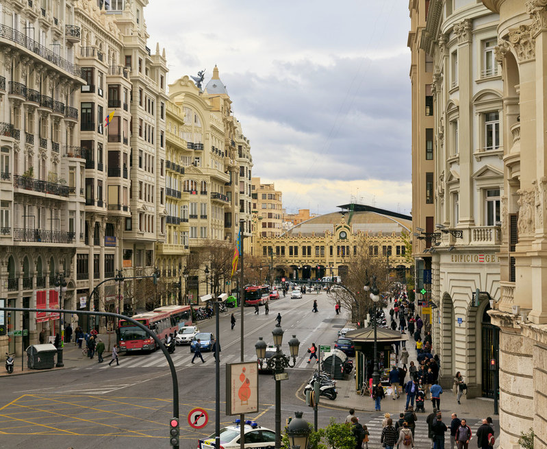 SPN_8068(1).jpg :: View down Avenue Marqués de Sotelo from the City Hall balcony in Valencia