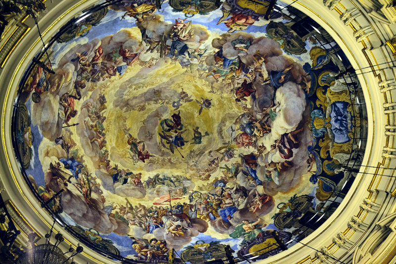 SPN_8092(1).jpg :: Ceiling fresco in the Basilica Virgen De Los Desamparados in Valencia