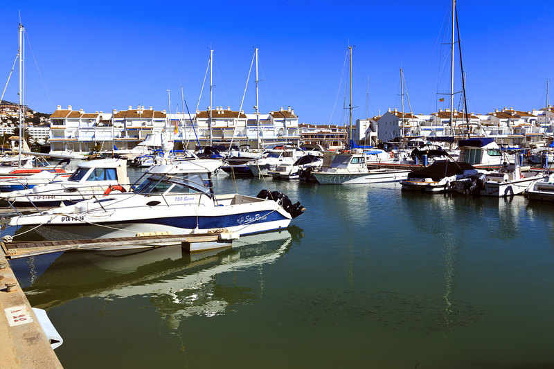 SPN_9367(1).jpg :: Alcossebre Port on the Costa de Azaha Spain