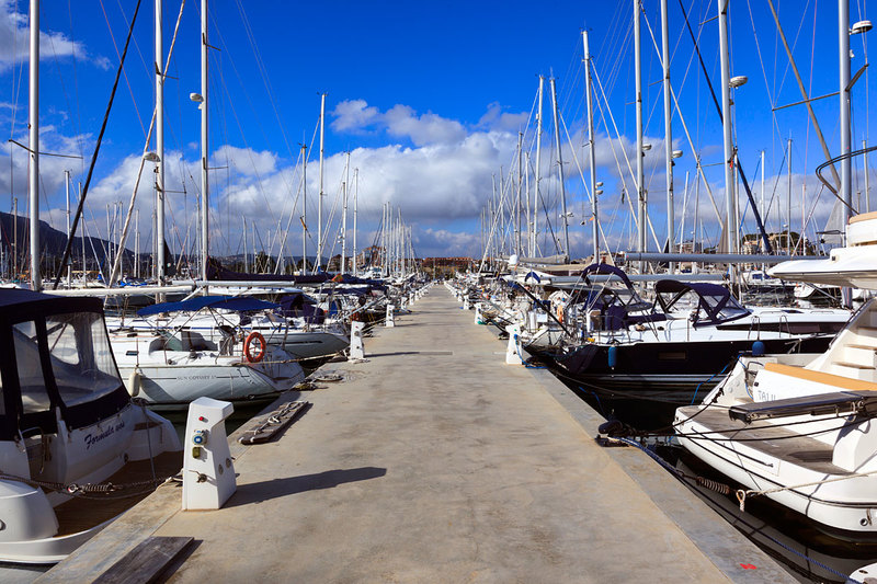 SPN19_018.jpg :: Yachts moored in the Marina in Puerto de Dénia on the Costa Blanca, Spain