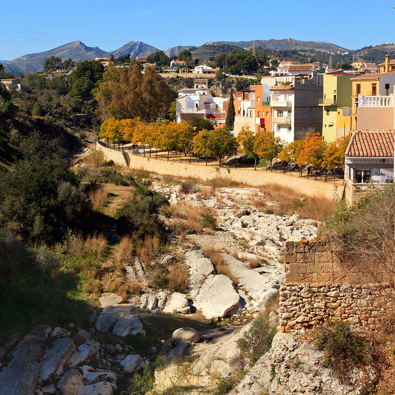 SPN19_208-1.jpg :: The dry gorge passing through Gata de Gorges in the Province of Alicante, Spain