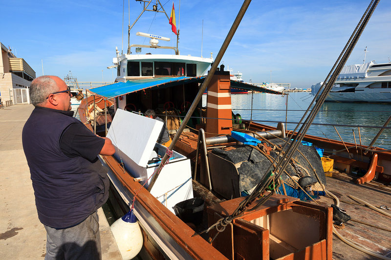 SPN19_295.jpg :: Fishing Boat on the quay in the Fishing Port of Dénia in the Costa Blanca, Spain